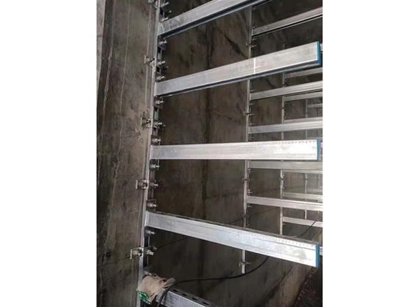 Utility Tunnel Support — Configuration 305 configuration reference